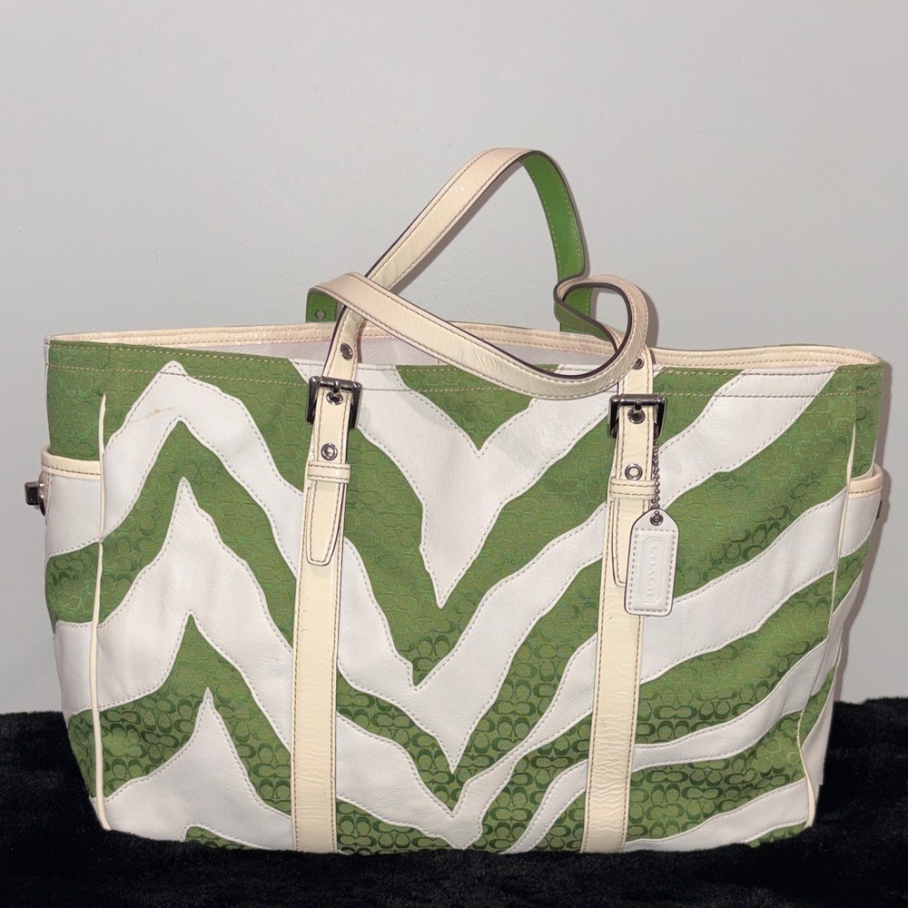 Coach Vintage Large Gallery Zebra Tote